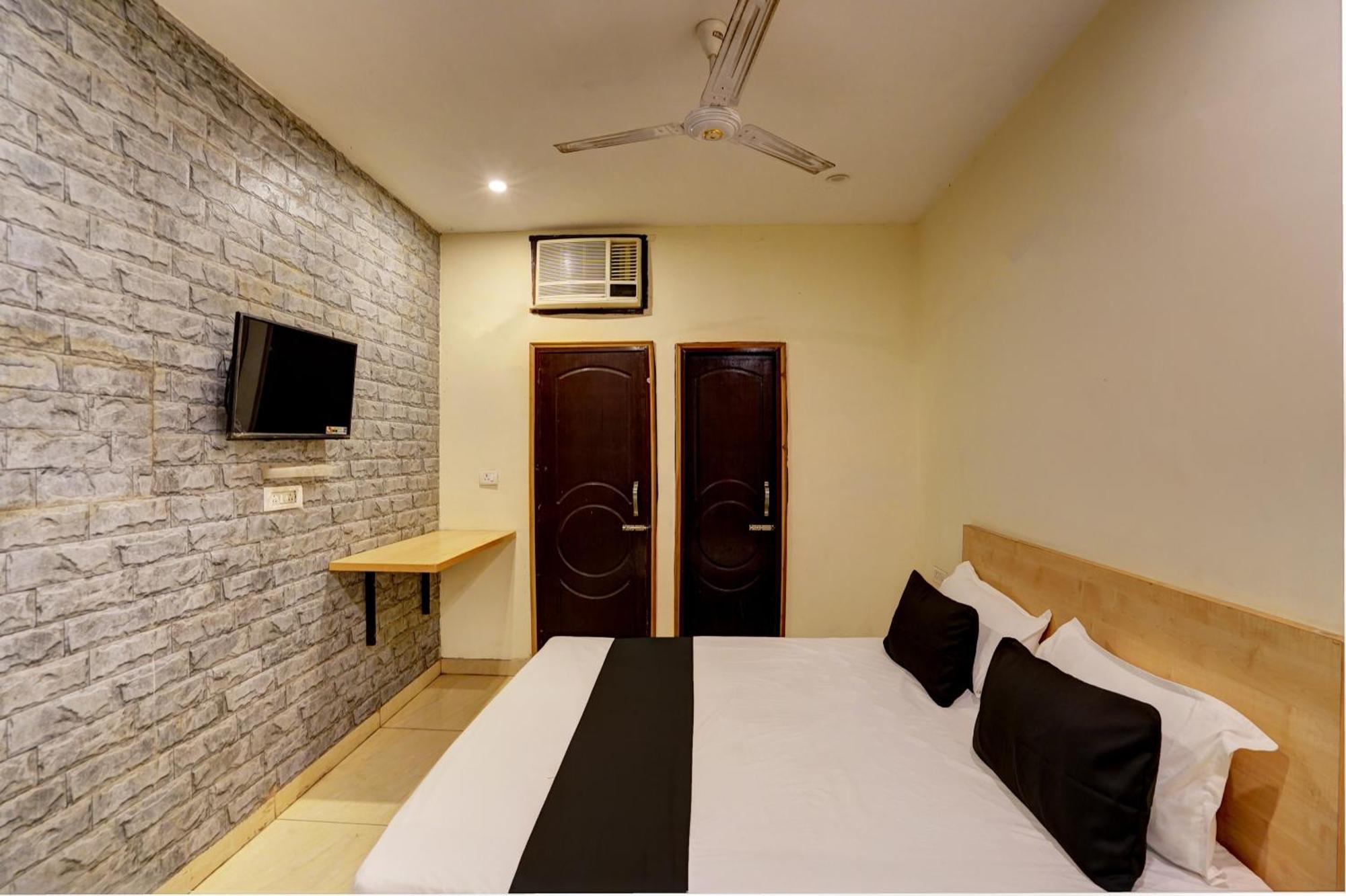 Hotel O Blue Vibes 메루트 외부 사진